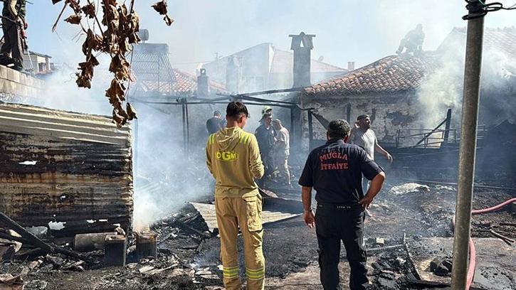 Yanan evde cansız bedeni bulundu