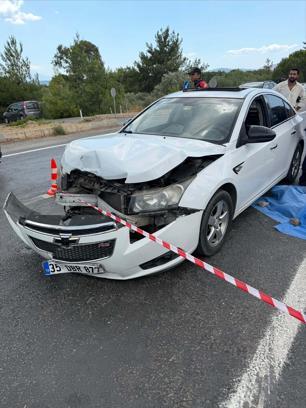 İzmir’de iki araç çarpıştı: 1 ölü, 5 yaralı