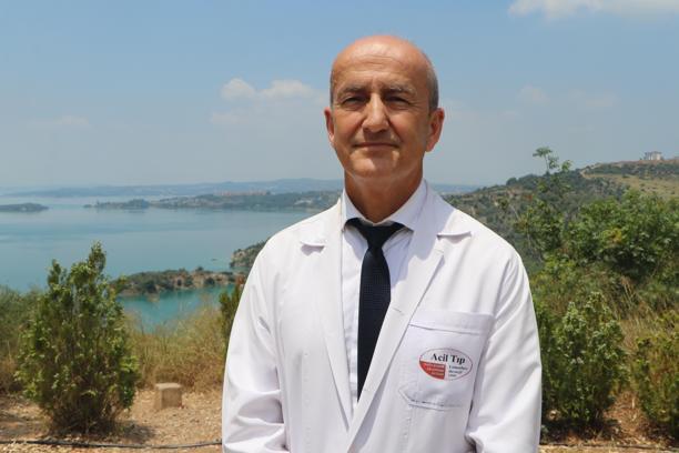 Prof. Dr. Sebe: Derinliği bilinmeyen sulara balıklama atlamak felç ve ölüme neden olabilir