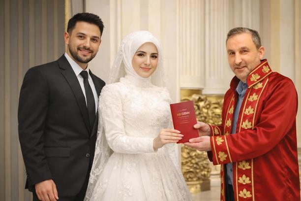Sultanbeyli’de ücretsiz nikah hizmetinden 4 bin çift faydalandı