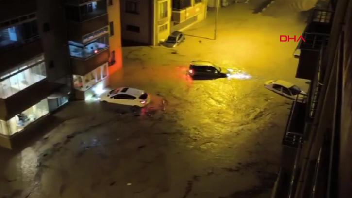 Kastamonu'da selin izleri siliniyor