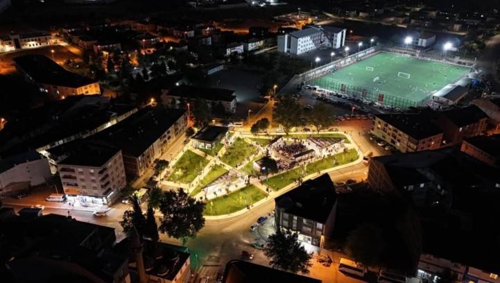 İnegöl Alanyurt Meydanı törenle hizmete açıldı