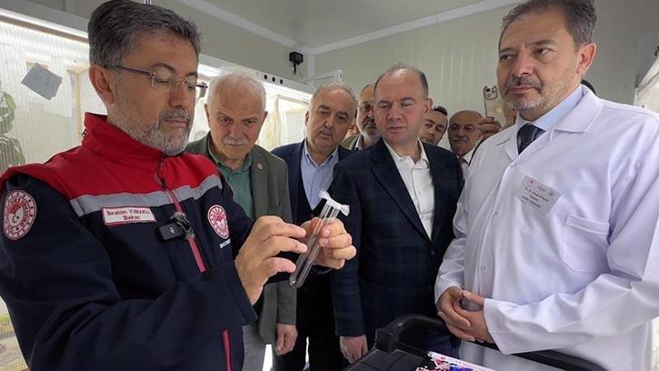 Bakan Yumaklı: Kahverengi kokarcaya karşı 1 milyon 650 bin samuray arısı