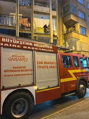 Evde çıkan yangında yatalak kadın öldü