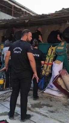 Hayvan yemi makinesine kapılan işçi ağır yaralandı