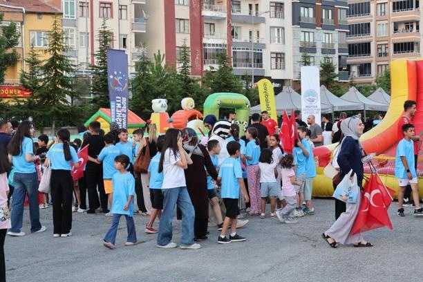 Spor A.Ş., Develi'deki festivalde çocuklara keyifli anlar yaşattı