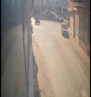 Eskişehir'de 2 kişinin yaralandığı kaza kamerada