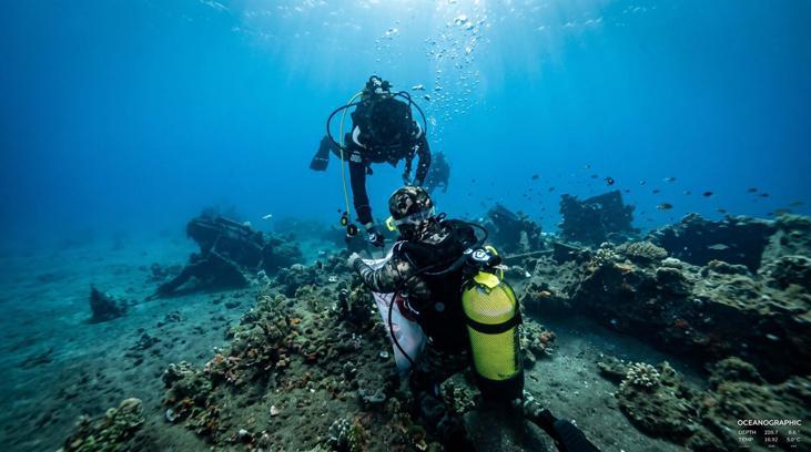 Kuşadası'nda deniz dibi temizliği