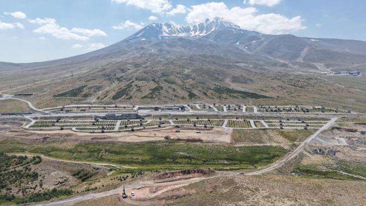 Erciyes’te yeni sezon hazırlıkları sürüyor