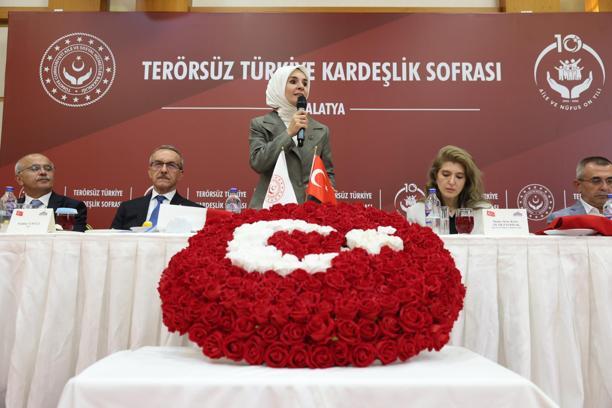 Bakan Göktaş: Terörün olmadığı yerde, huzur, barış ve güçlü aile olur (3)