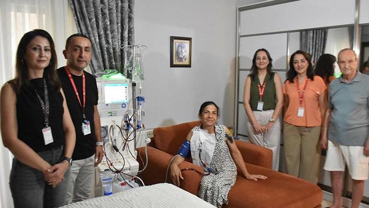 7 yıllık diyaliz hastasına evinde tedavi imkanı