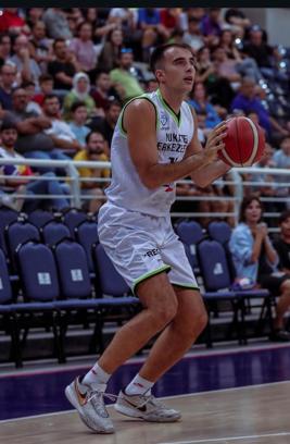 Denizli Basket’te Pecarski döndü