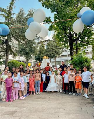 Tayyarpaşa Camii’nde Kur’an kursu öğrencisi Ömer Asaf’ın sünnet mutluluğu