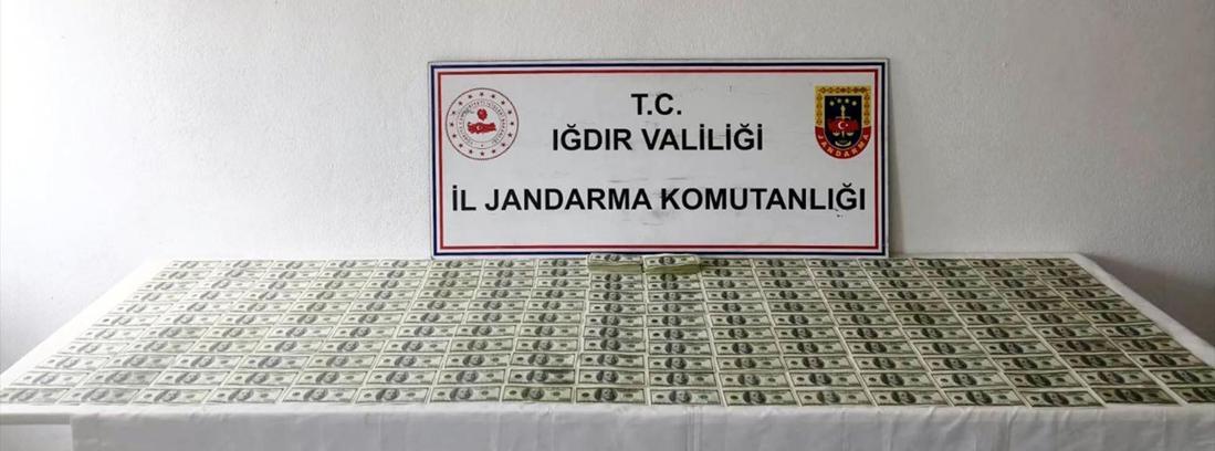 Iğdır'da 524 adet sahte 100 dolarlık banknot ele geçirildi