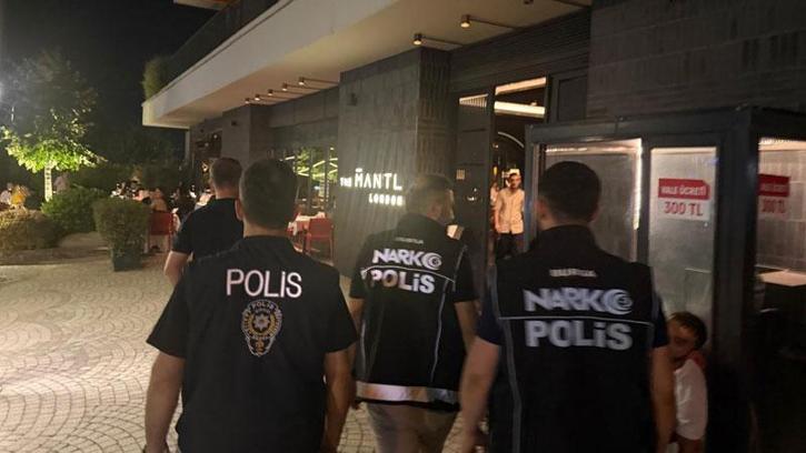 Bursa'da polis denetiminde aranan 8 kişi yakalandı, 261 bin TL ceza kesildi