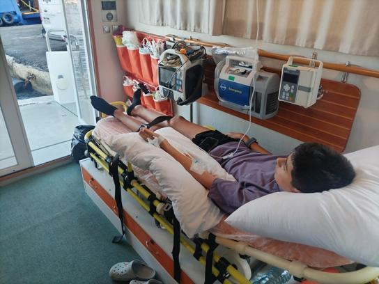 Leros’ta rahatsızlanan Türk genci deniz ambulansıyla Bodrum’a getirildi