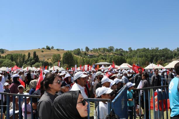 Cumhurbaşkanı Erdoğan: Eninde sonunda kan tüccarları kaybedecek