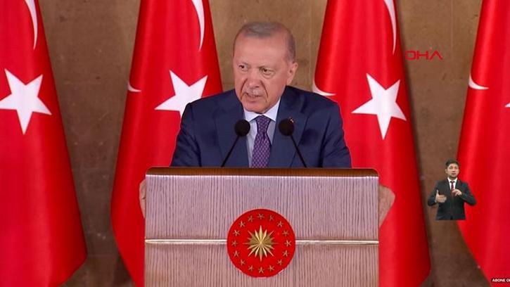 Cumhurbaşkanı Erdoğan: Herkesi çözümün bir parçası olmaya çağırıyorum