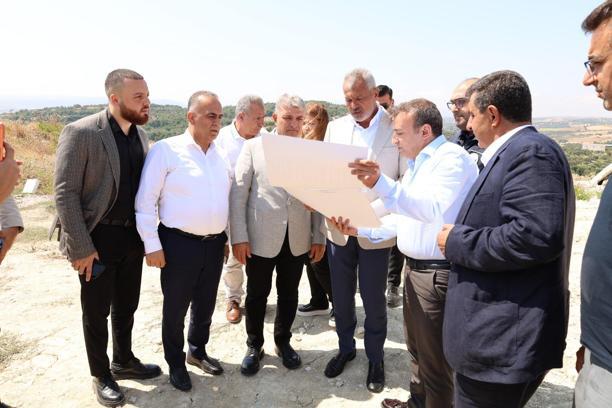 Başkan Öntürk, Altınözü’nde projeleri inceledi