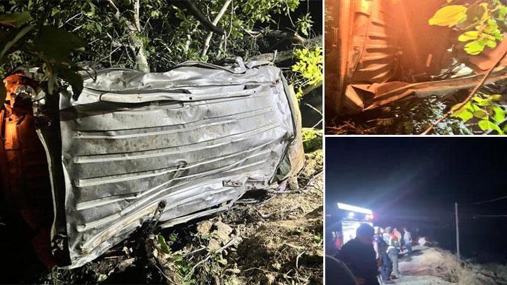 Bingöl'de hafif ticari araç uçuruma yuvarlandı: 4 ölü, 5 yaralı