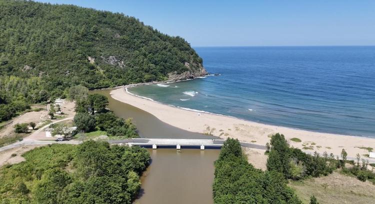 Göçkündemirci Plajı dronla görüntülendi