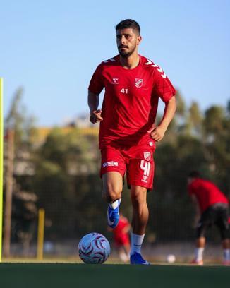 Karşıyaka'da Erol beklemede