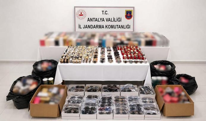 4 milyonluk gümrük kaçağı ürün ele geçirildi