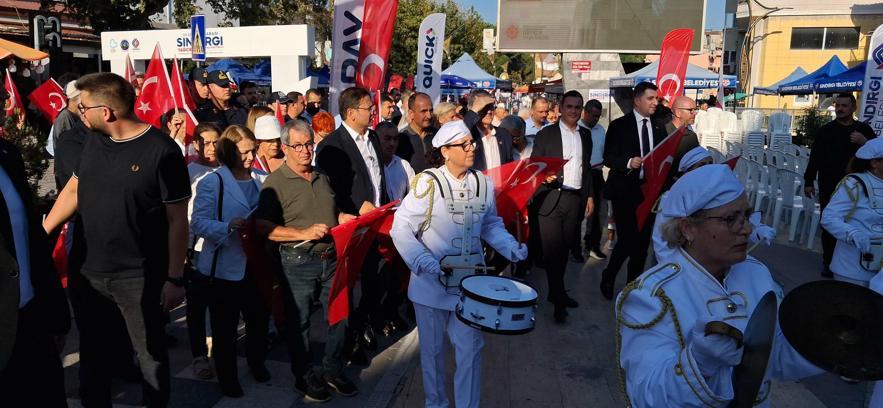Sındırgı'da Yağcıbedir Halı, Kültür ve Sanat Günleri başladı