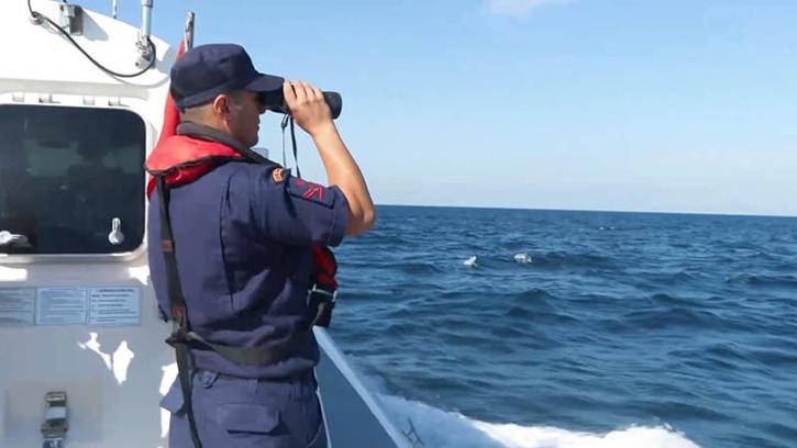 Silivri açıklarında batan gemiyi arama çalışmaları 2'nci gününde sürüyor