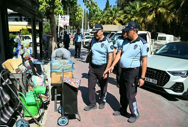 Kuşadası'nda sıfır işgaliye denetimi
