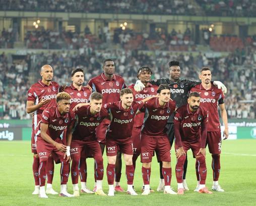 Trabzonspor evinde başka, deplasmanda başka