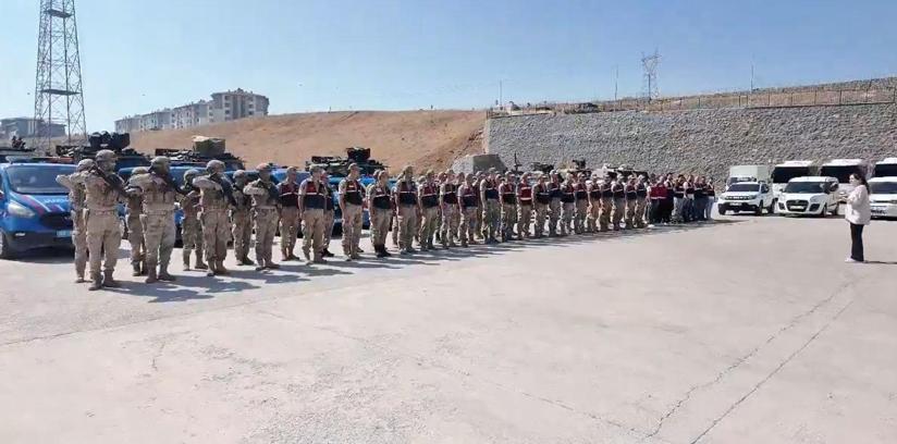 Şanlıurfa'da yeni nesil suç örgütlerine finansman sağlayan 7 şüpheli yakalandı