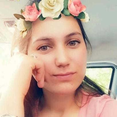Eşini öldürdü, yanındaki teyzesini ağır yaraladı