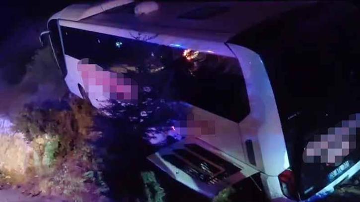 Manisa'da otobüs kazası: 18 yaralı