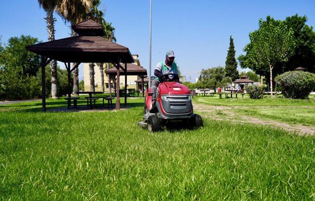 Kepez’in yeşil alanları titizlikle korunuyor