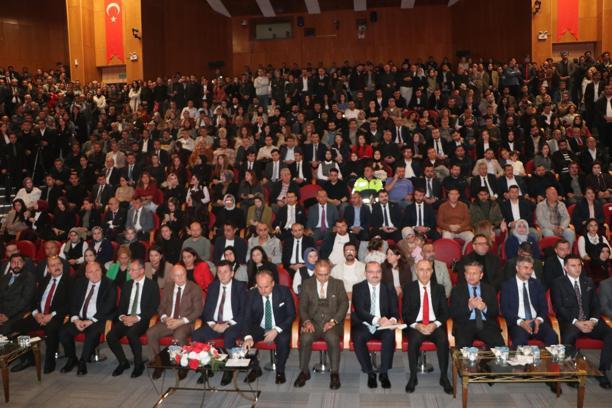 Erzurum’da 2 bine yakın bilirkişi adayı yemin etti