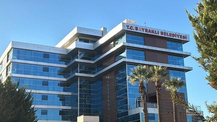 Bayraklı Belediyesi’ne operasyon: 45 gözaltı