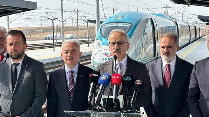 Bakan Uraloğlu: Halkalı-Kapıkule yolcu seyahat süresi 4 saatten 1,5 saate düşecek