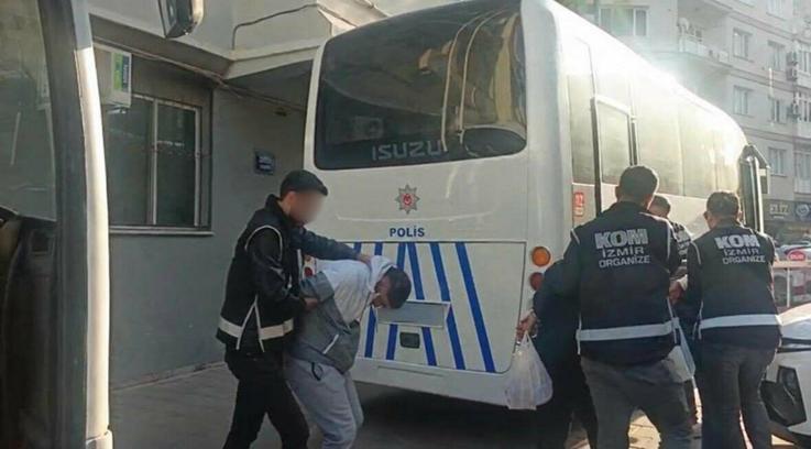 İzmir'de suç örgütüne operasyonda 4 tutuklama