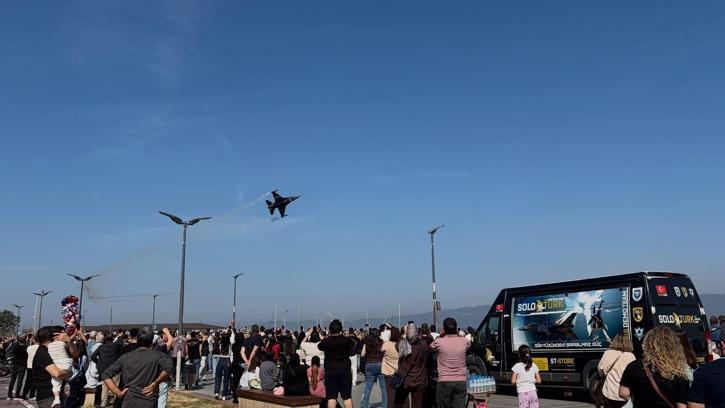 SoloTürk'ten Mudanya Mütarekesi'nin yıl dönümüne özel gösteri uçuşu
