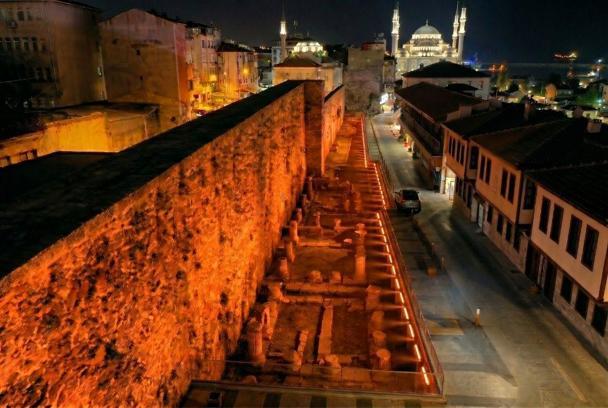 Trabzon'da tarihi surlara 124 milyon liralık dokunuş