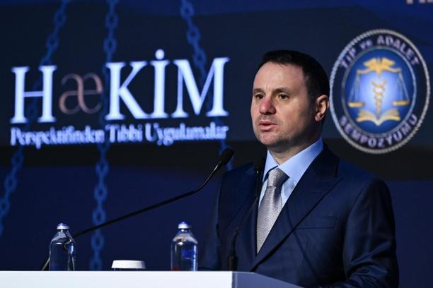 Bakan Gürlek: Sağlık çalışanlarımıza yönelen şiddet bizim kırmızı çizgimizdir