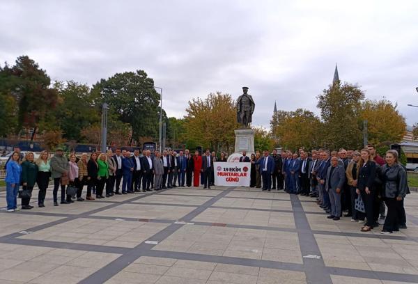 Edirne’de Muhtarlar Günü törenle kutlandı