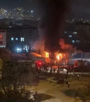Hatay'da işçilerin kaldığı konteynerde yangın