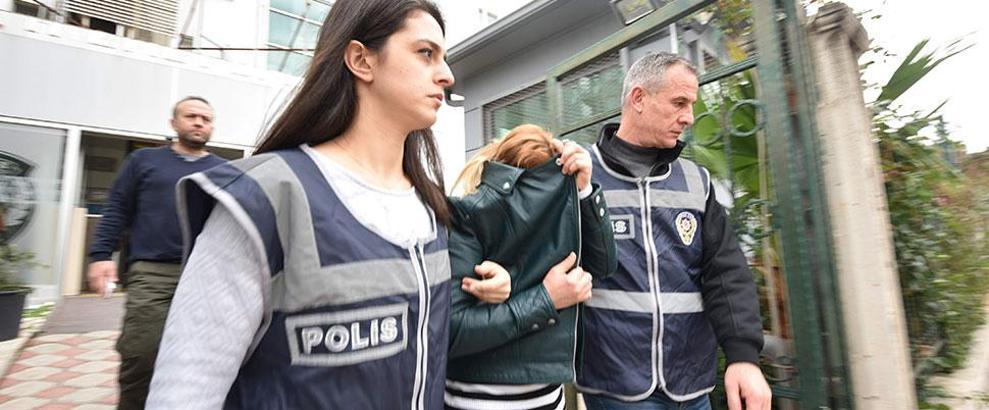 Fuhuşun şifresi: Murat beyin selamı var