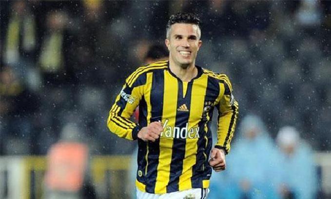 Fenerbahçe'de beklenen son; RvP gitti Elmas geldi