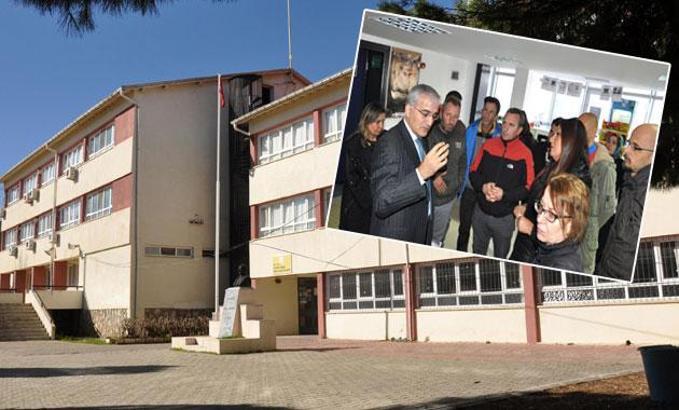 Veliler istemedi, okul yerinde kaldı