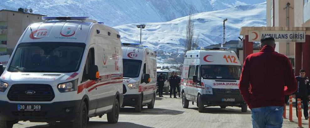 Hakkari'de PKK'dan roketli saldırı: 1 asker şehit