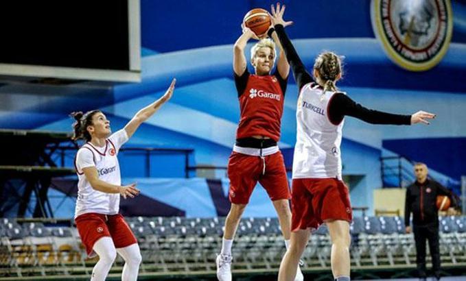 A Milli Kadın Basketbol Takımı, Belarus'un konuğu