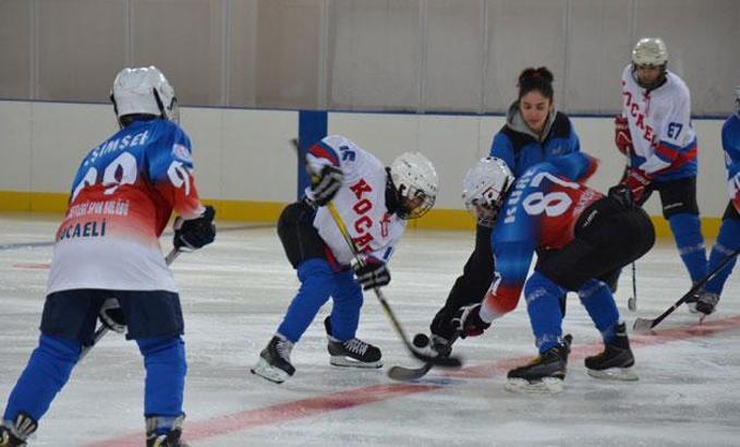 Gebze'de olimpik buz pisti açılıyor